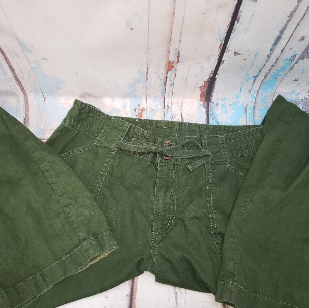 Patagonia lightweight olive green cargo pants